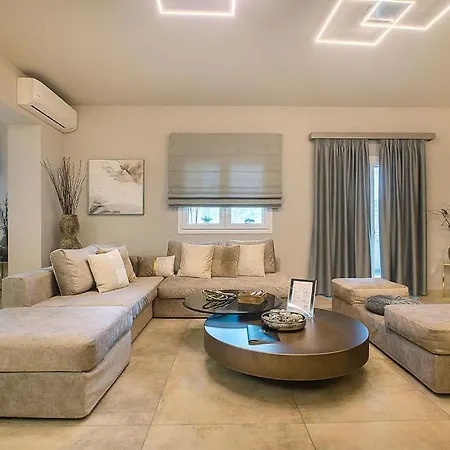 Apartament Daedalus Luxury - Seaview & Heated Pool