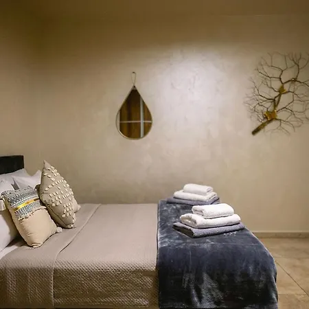Apartament Daedalus Luxury - Seaview & Heated Pool